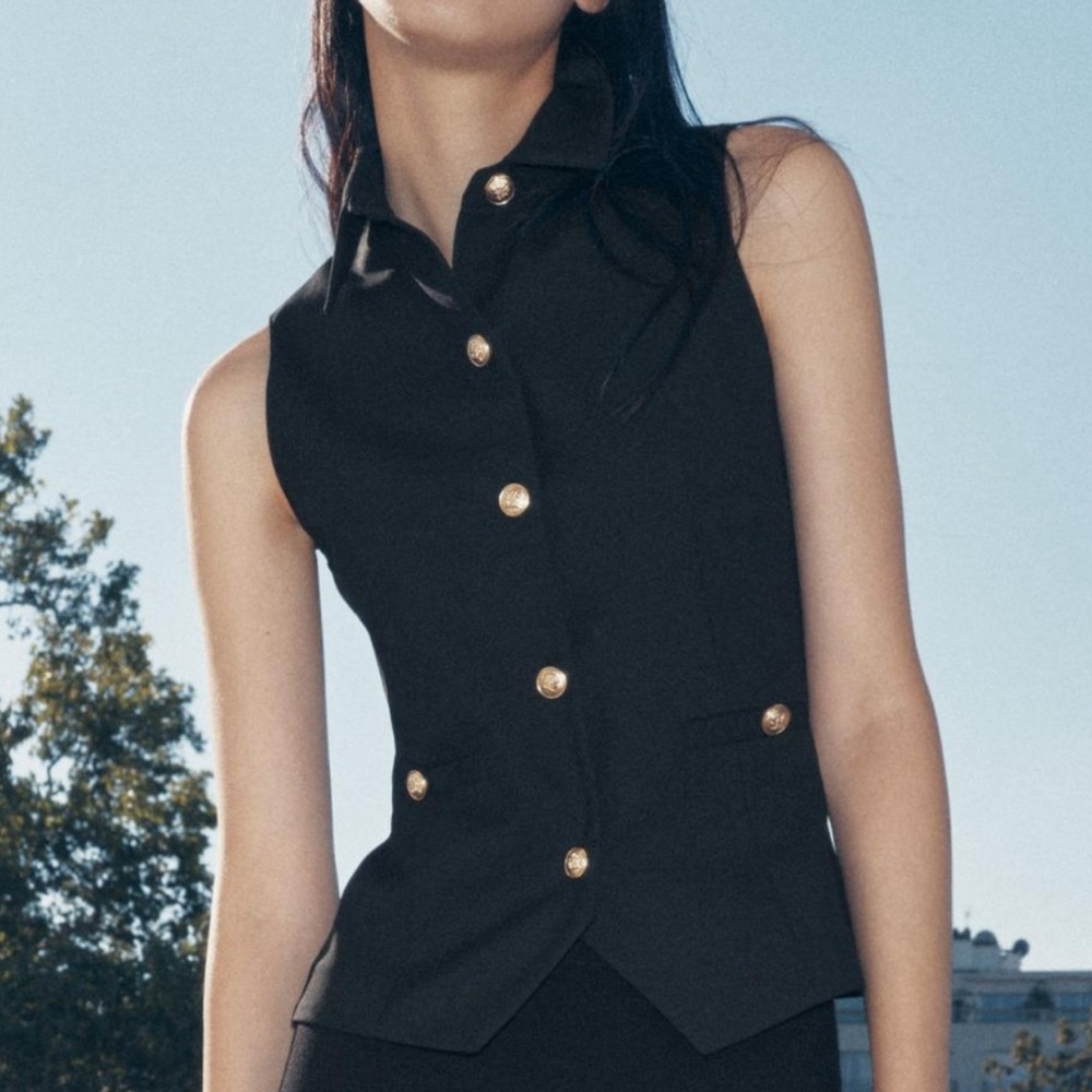 BUTTONED VEST ZW COLLECTION ZARA size S